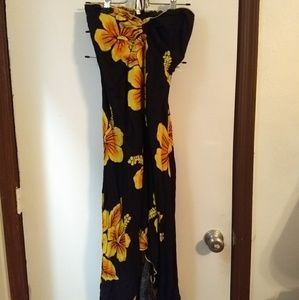 3/$20 Hawaiian black and orange halter dress